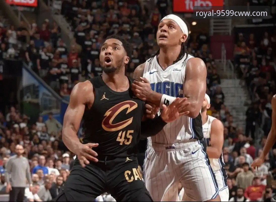 骑士力克魔术取四连胜，米切尔42分闪耀全场最新动态